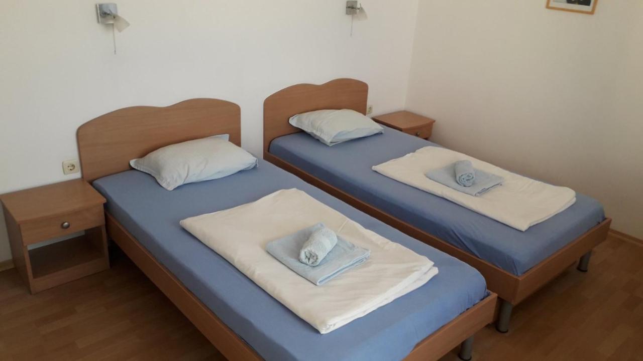 Hotel Lozite Sozopol Exterior photo